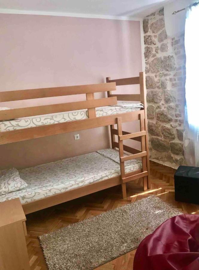 Cozy Little House Kotor Apartment Bagian luar foto